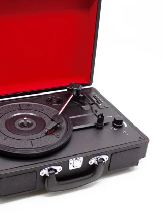 Vinüülplaadimängija kohvriga, kaasaskantav plaadimängija, grammofon 2